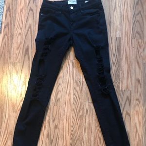 Frame Denim Jeans - FRAME le skinny de Jeanne ripped jeans Frame Denim Jeans - FRAME le skinny de Jeanne ripped jeans
